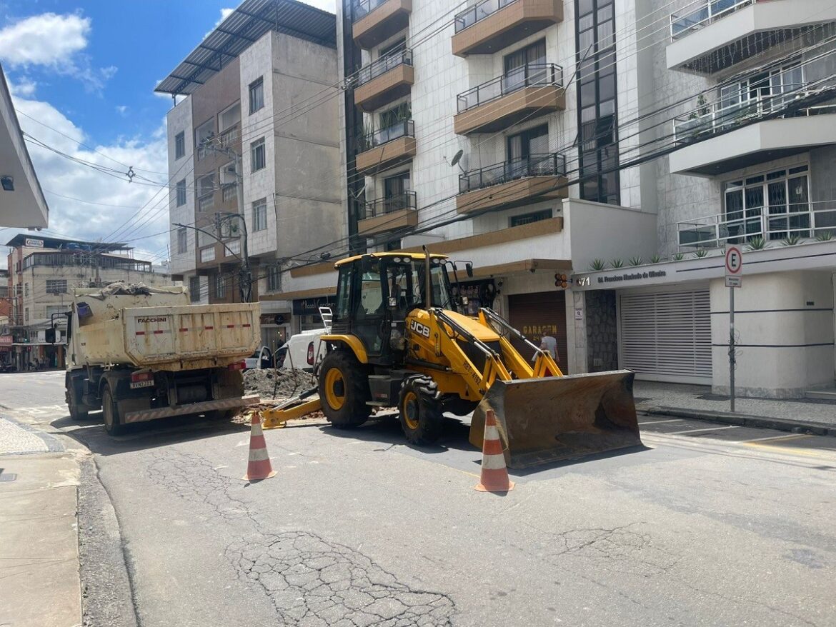 temporal-alaga-varias-ruas-e-avenidas-de-juiz-de-fora;-regiao-tem-alerta-para-chuvas-intensas