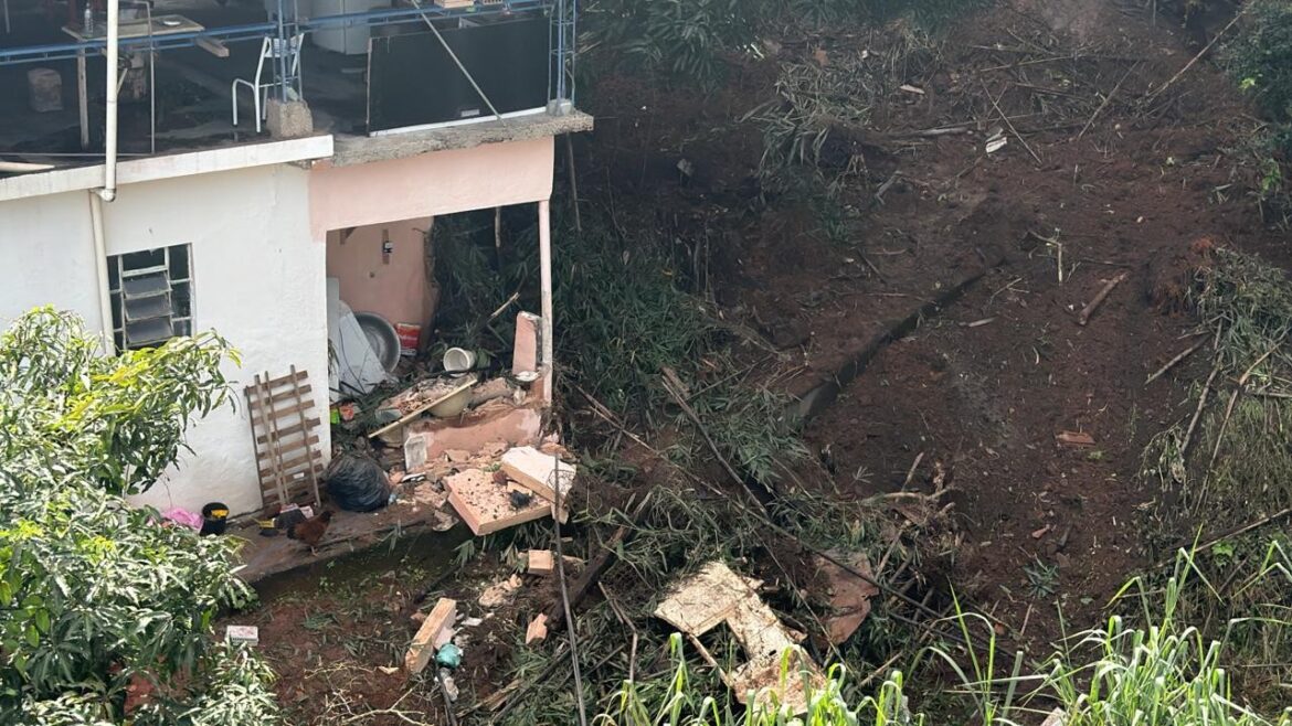 moradora-e-soterrada-durante-deslizamento-de-terra-em-juiz-de-fora;-video